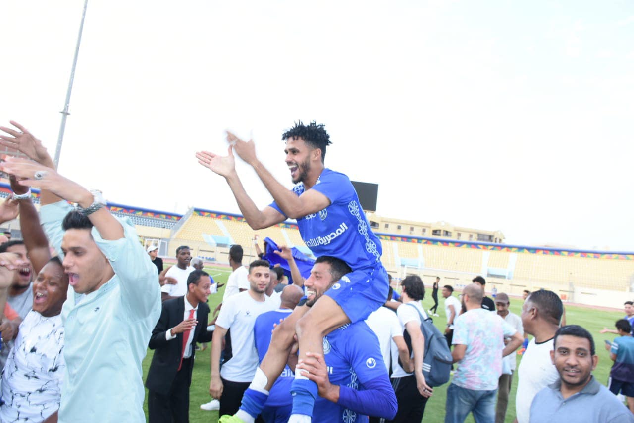 احتفال أسوان بالصعود إلى الممتاز (4)