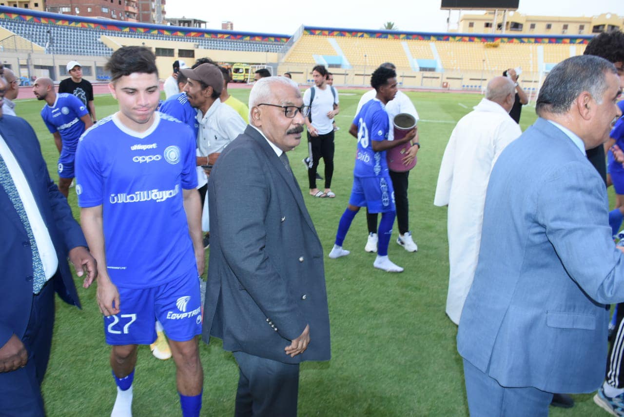 احتفال أسوان بالصعود إلى الممتاز (5)