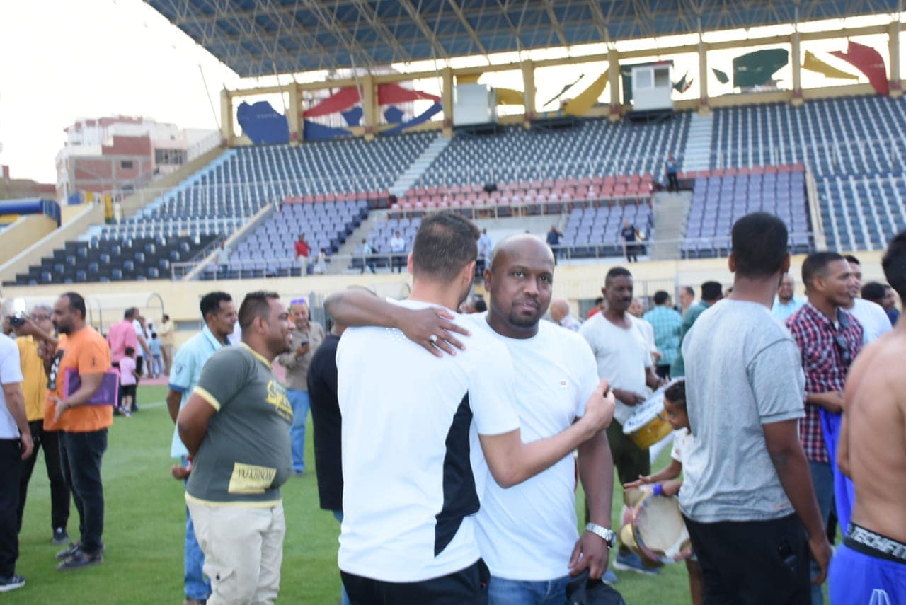 احتفال أسوان بالصعود إلى الممتاز (12)