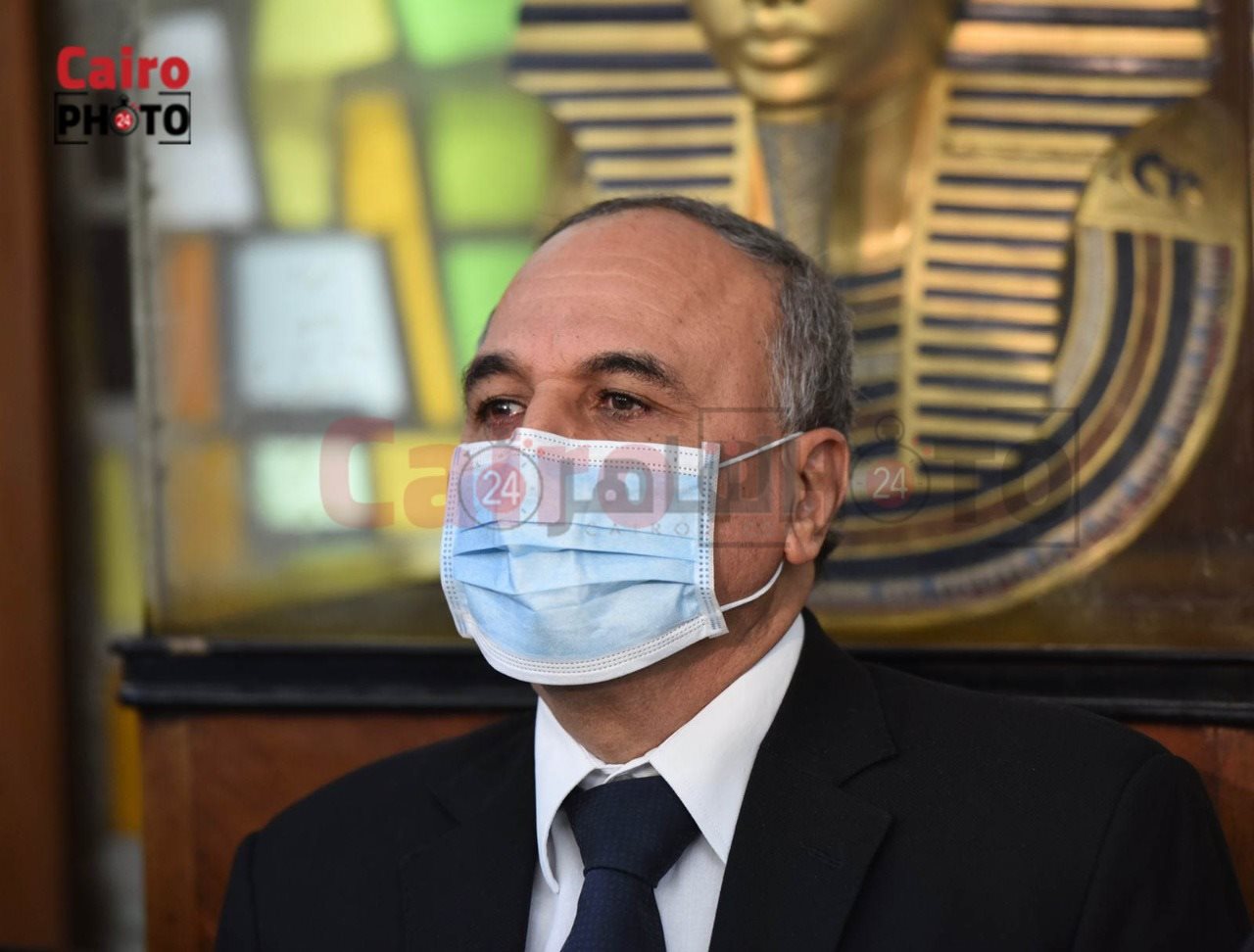 نقل جثمان الراحل صلاح منتصر من جريدة الأهرام