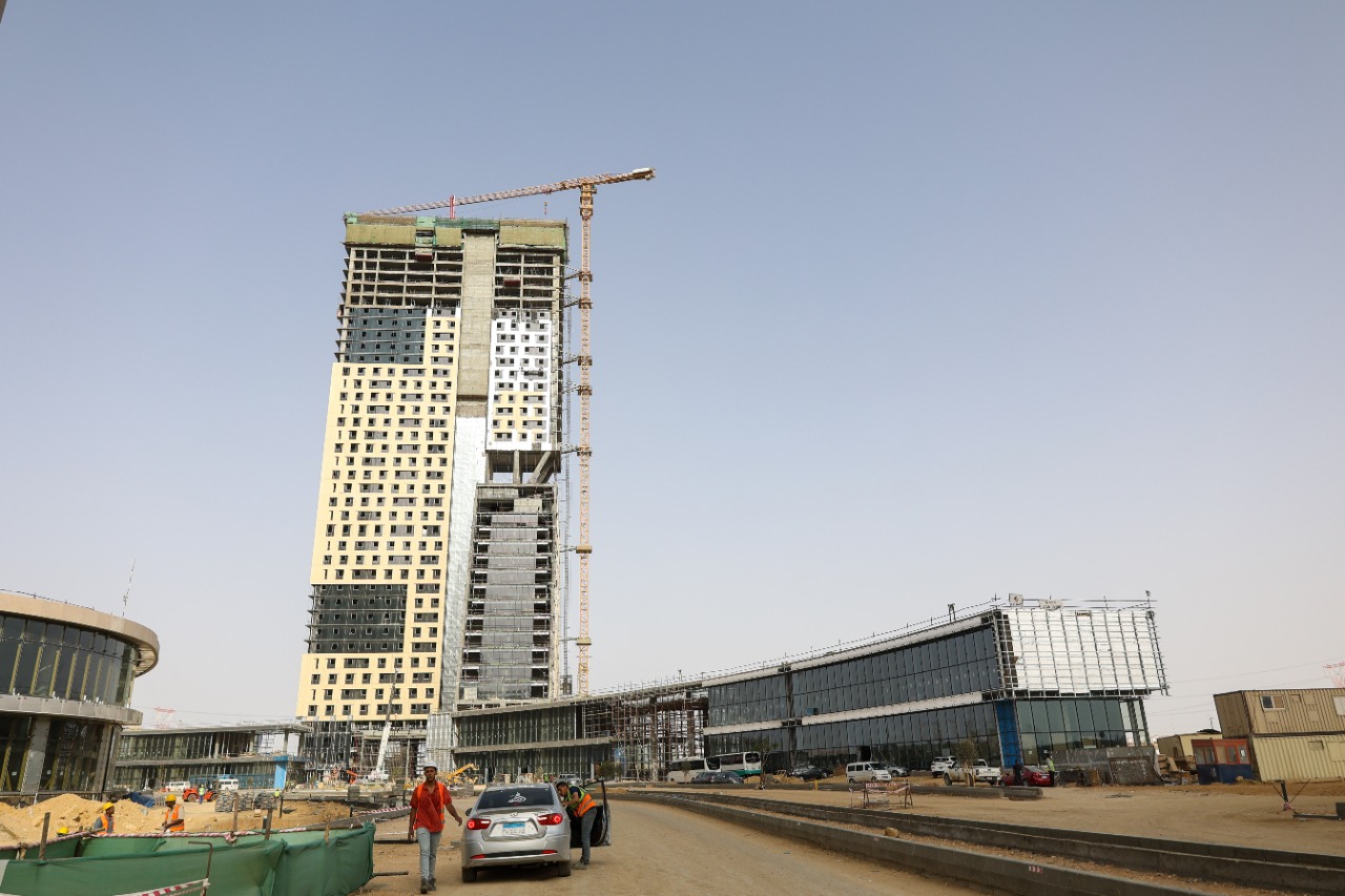 69676C8C-A3C5-40FD-B3EA-267F0D33D6E2