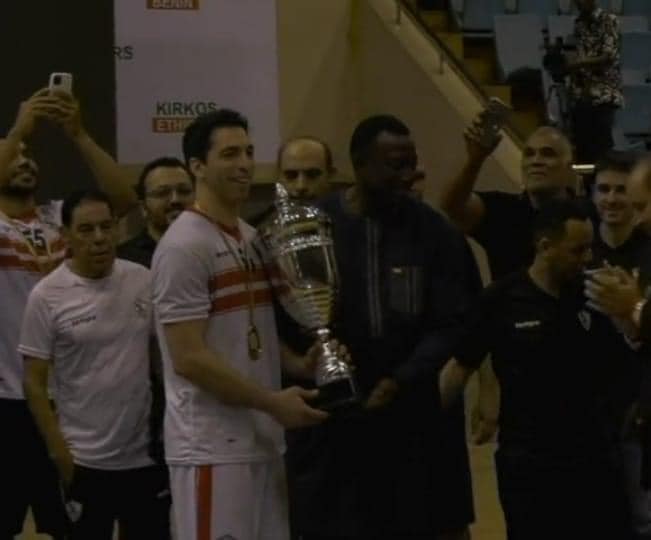 يد الزمالك (11)