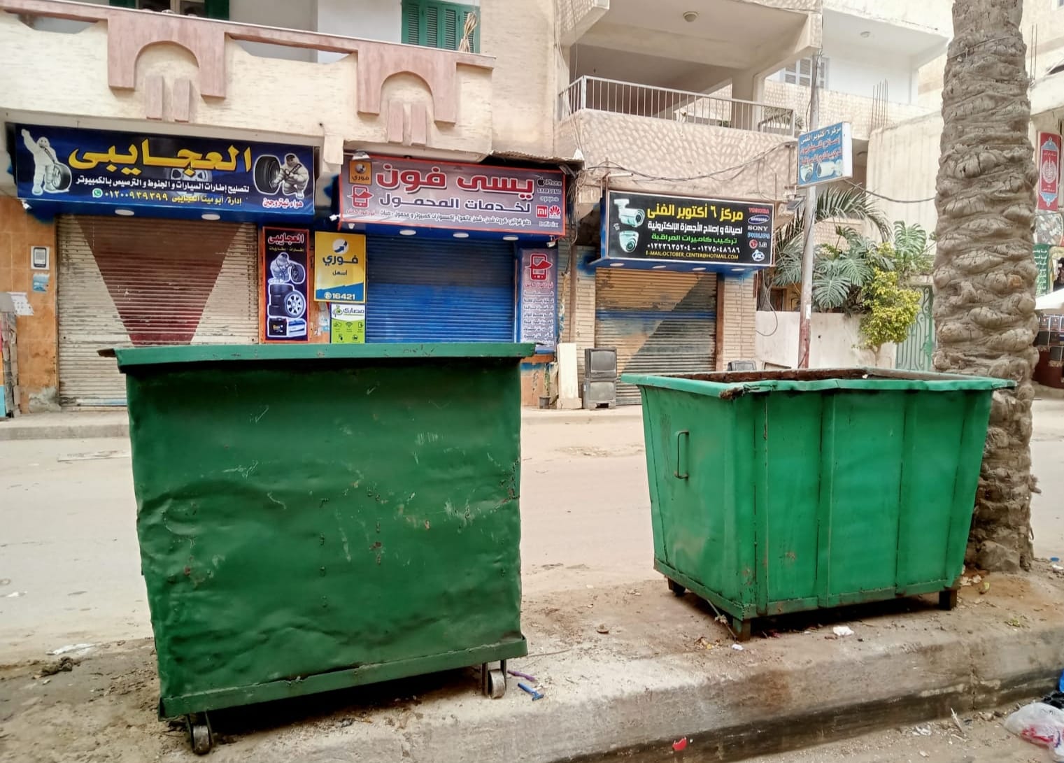 توزيع صناديق القمامة بشوارع الإسكندرية 