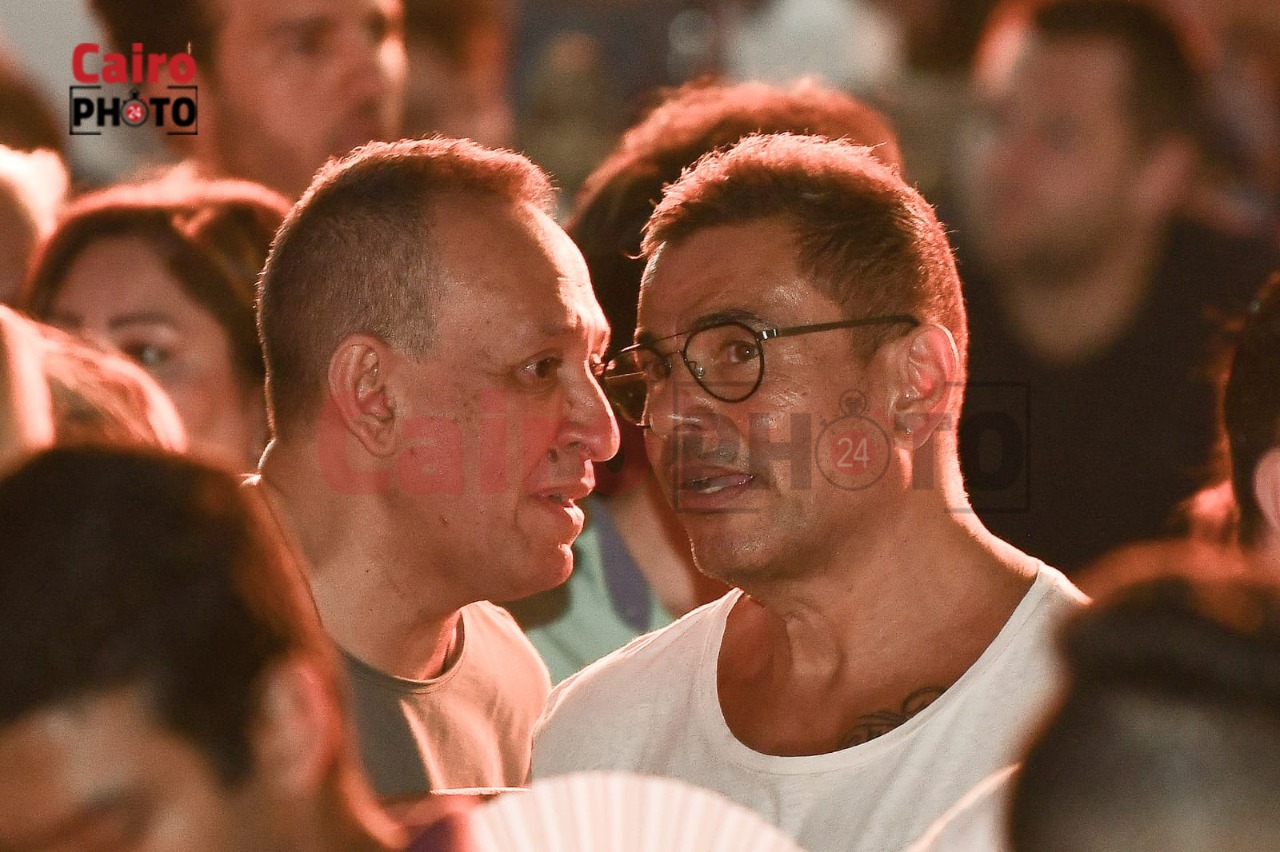 الفنان عمرو دياب