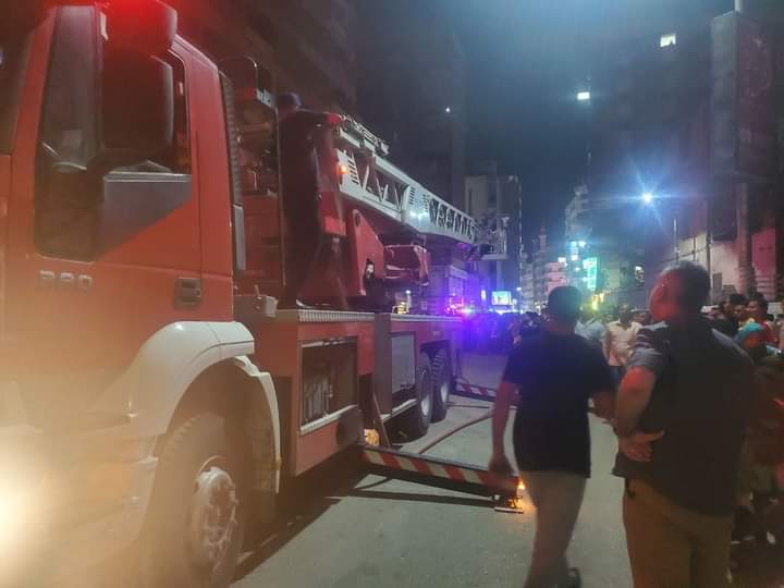 نشوب حريق بأحد الأبراج السكنية بأسيوط