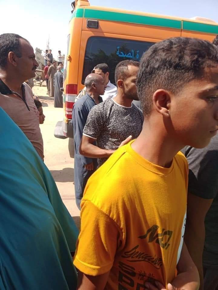 مصرع طالبة أسفل عجلات القطار