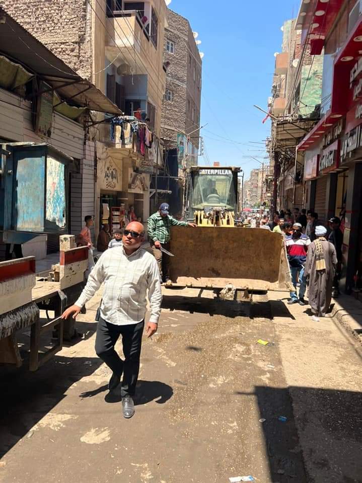 حملة مكبرة بشارع بورسعيد القيسارية بأسيوط 