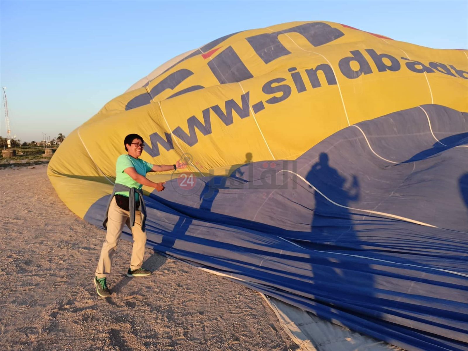 البالون الطائر بالأقصر