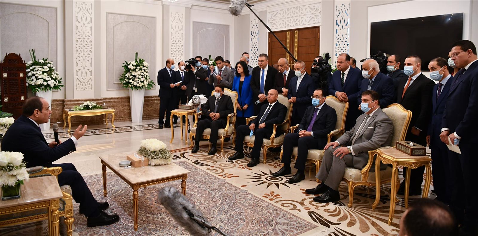 الرئيس السيسي يفتتح محطة عدلى منصور 