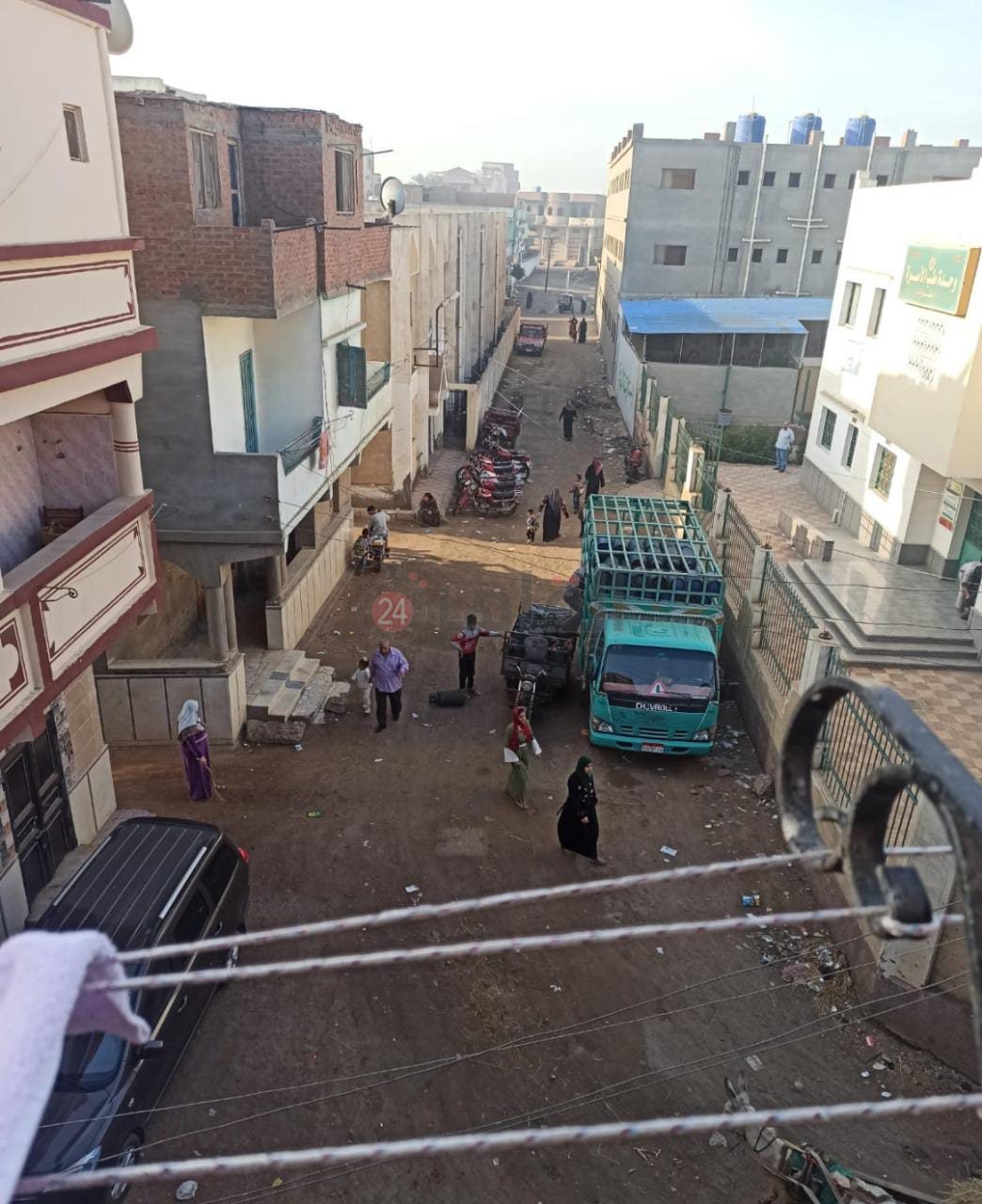 مستودع أنابيب بوتاجاز داخل الكتلة السكنية بالشرقية 06