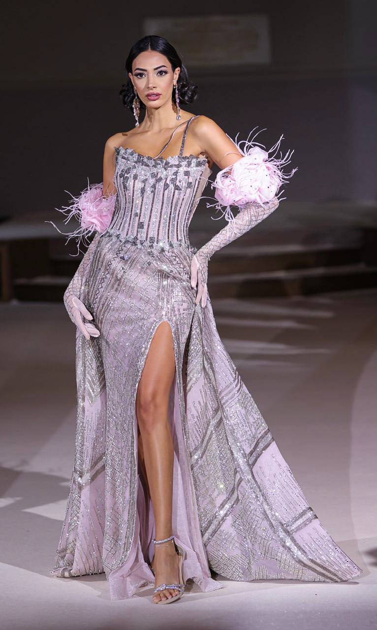 اطلالات ملكية وفستان زفاف ذهبية وملونة للبحيري في اسبوع الموضة الفرنسي (3)