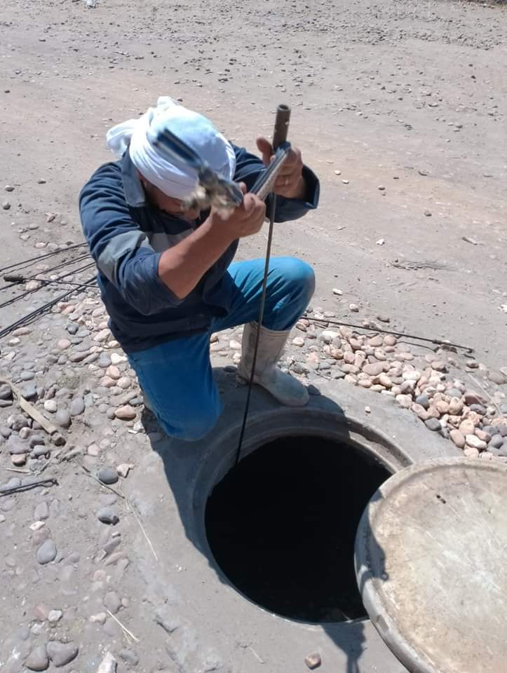 تطهير شبكات الصرف الصحي استعدادًا لعيد الأضحى بالفيوم 