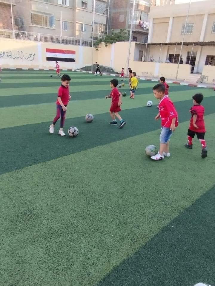 إقبال كثيف على مراكز الشباب بأسيوط