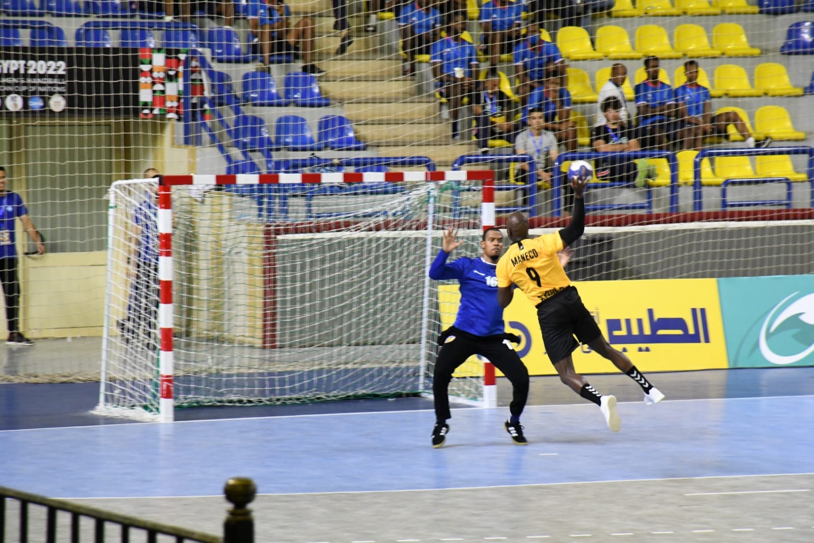 أنجولا والكونغو الديمقراطية (5)