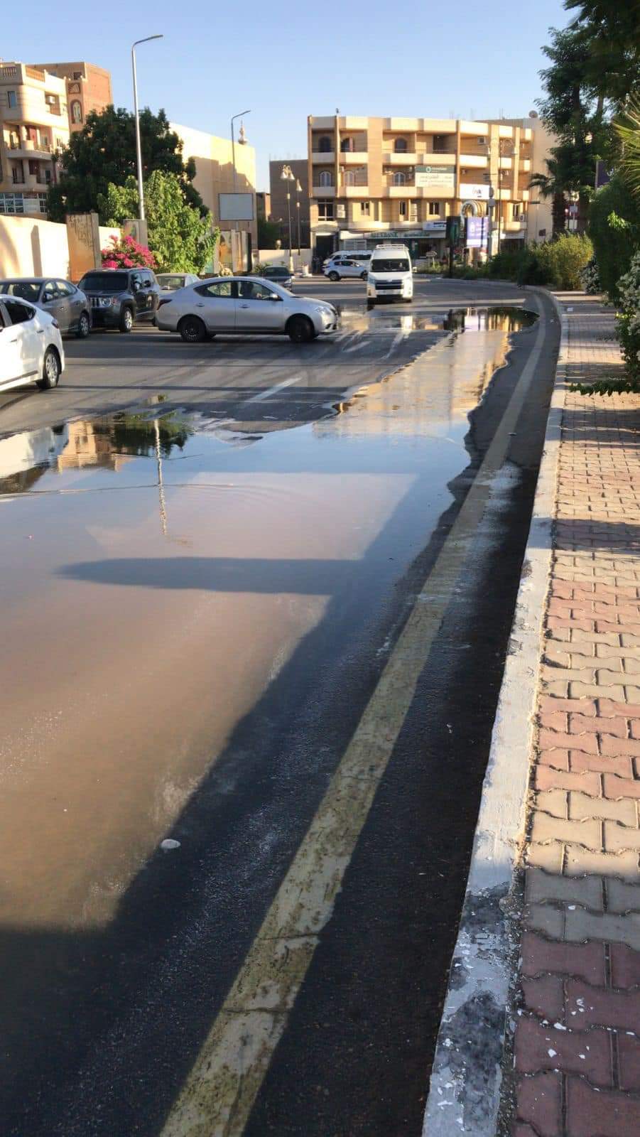 لحظة تسريب المياه