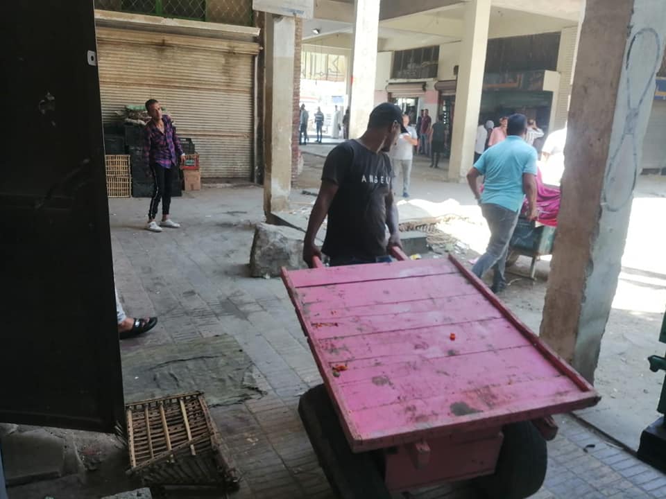 غلق وتشميع وإزالة مخالفات بالعاشر من رمضان 05