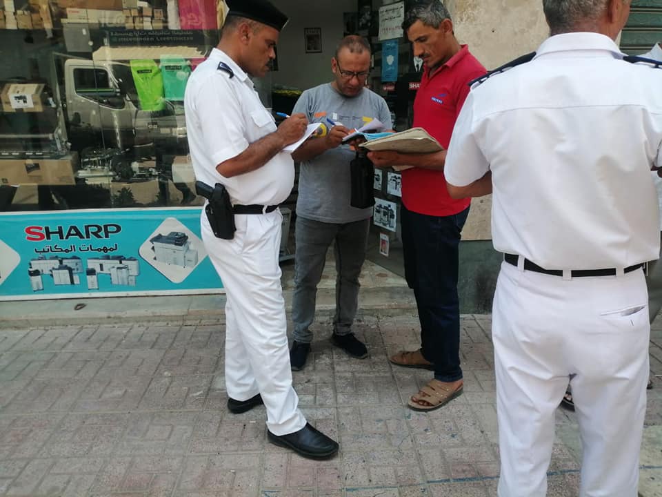 غلق وتشميع وإزالة مخالفات بالعاشر من رمضان 012