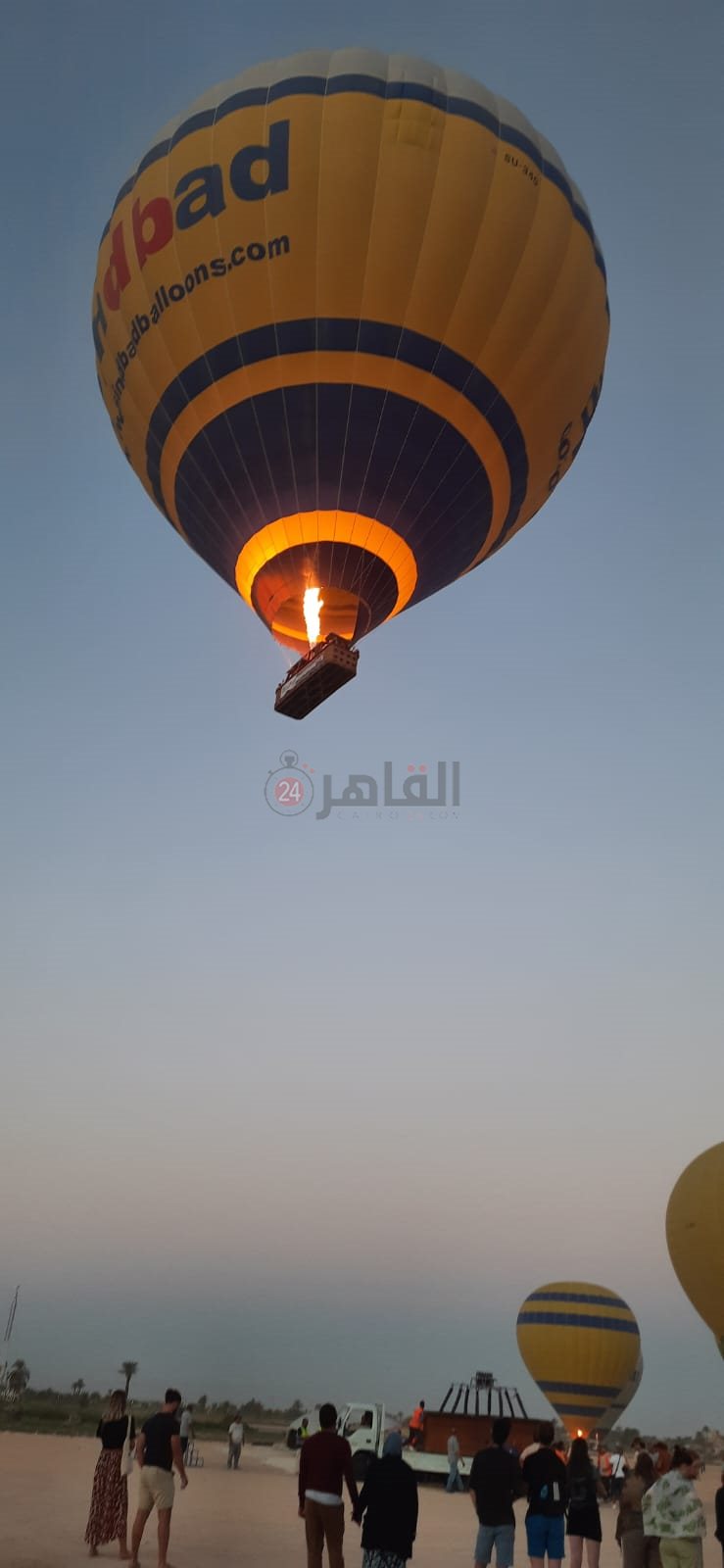 خروج رحلات البالون الطائر في الأقصر 