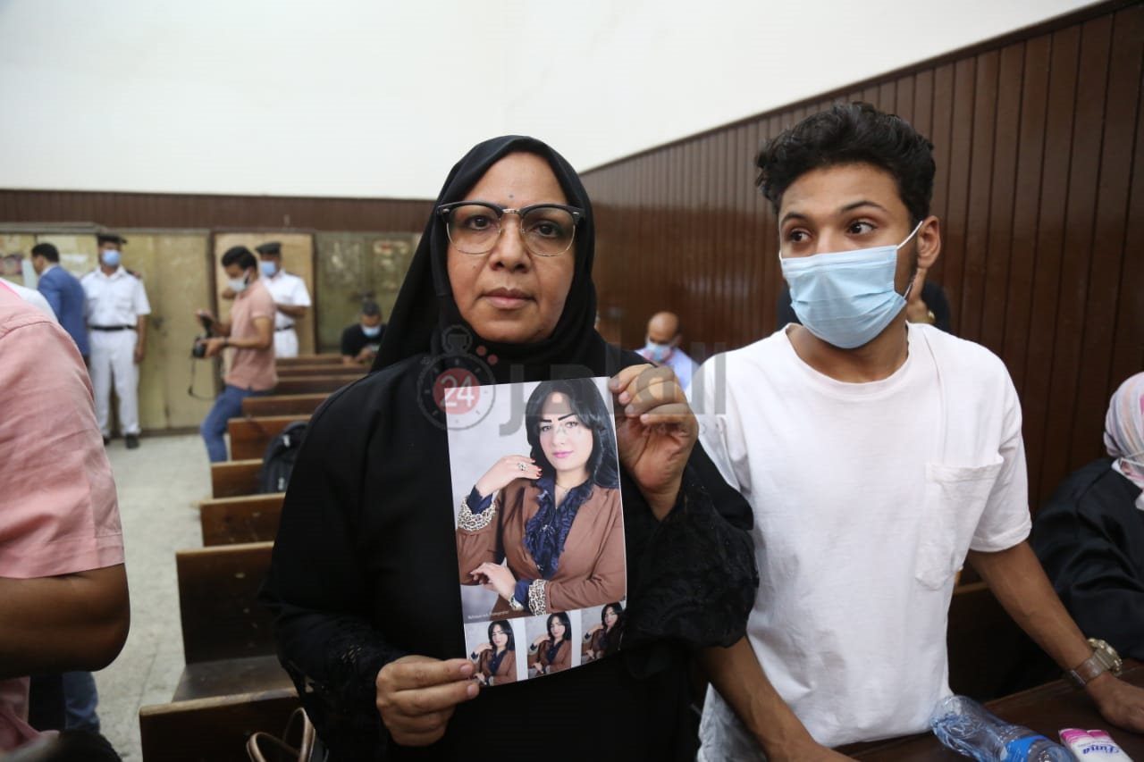 والدة شيماء جمال