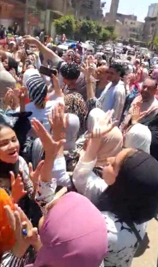 احتفالات طلاب الثانوية العامة بالشرقية 2