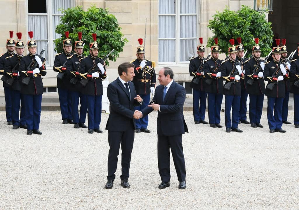 الرئيس السيسي ونظيره الفرنسي