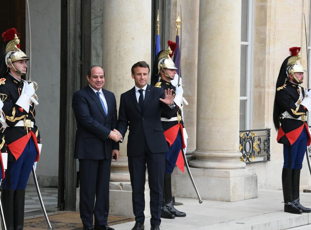 الرئيس السيسي ونظيره الفرنسي