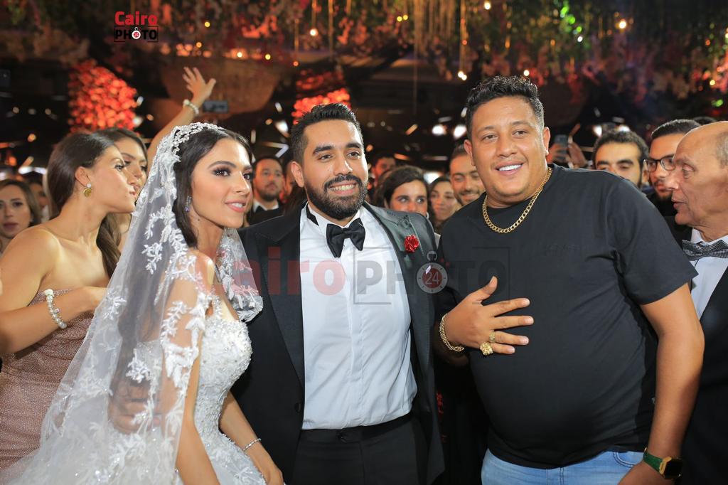 نجوم الفن في حفل زفاف ابنة المنتج عصام إمام شقيق الزعيم (7)