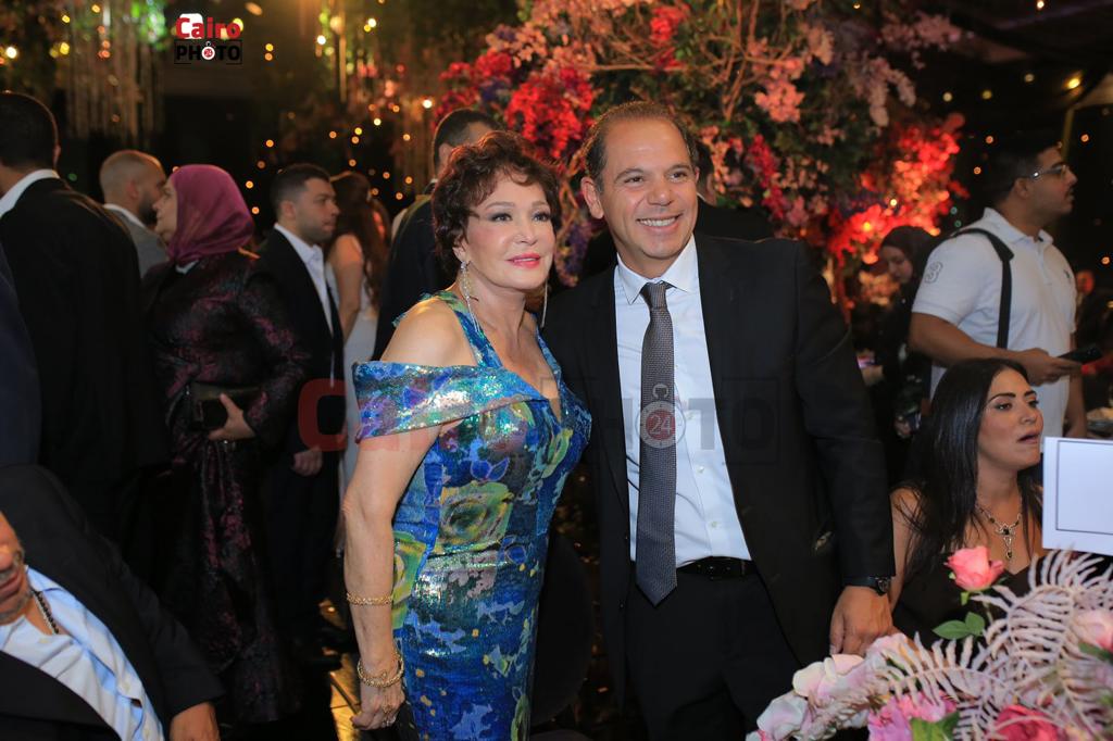 نجوم الفن في حفل زفاف ابنة المنتج عصام إمام شقيق الزعيم (8)