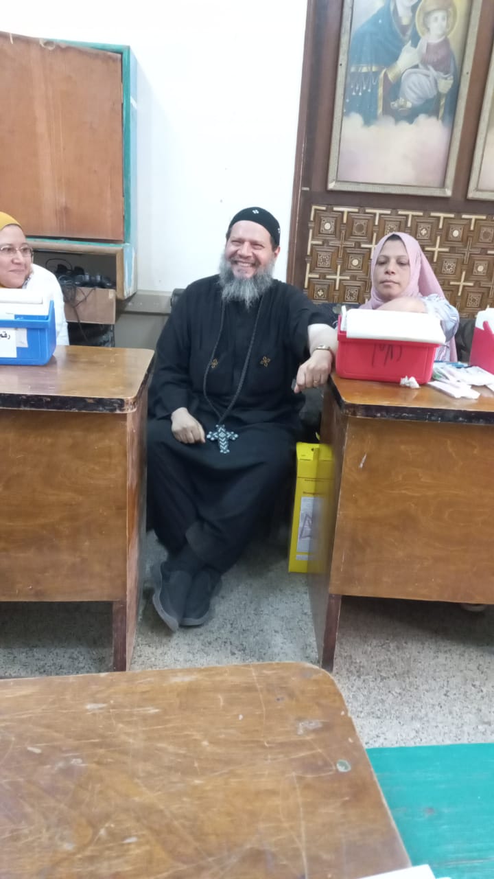 تطعيم المواطنين بالجرعة الرابعة من لقاح كورونا بالشرقية 03