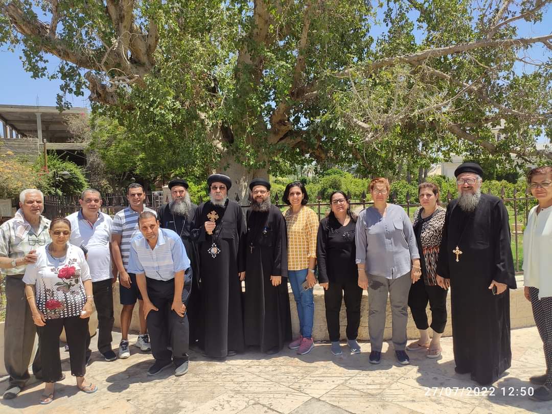 أسقف إسنا وأرمنت