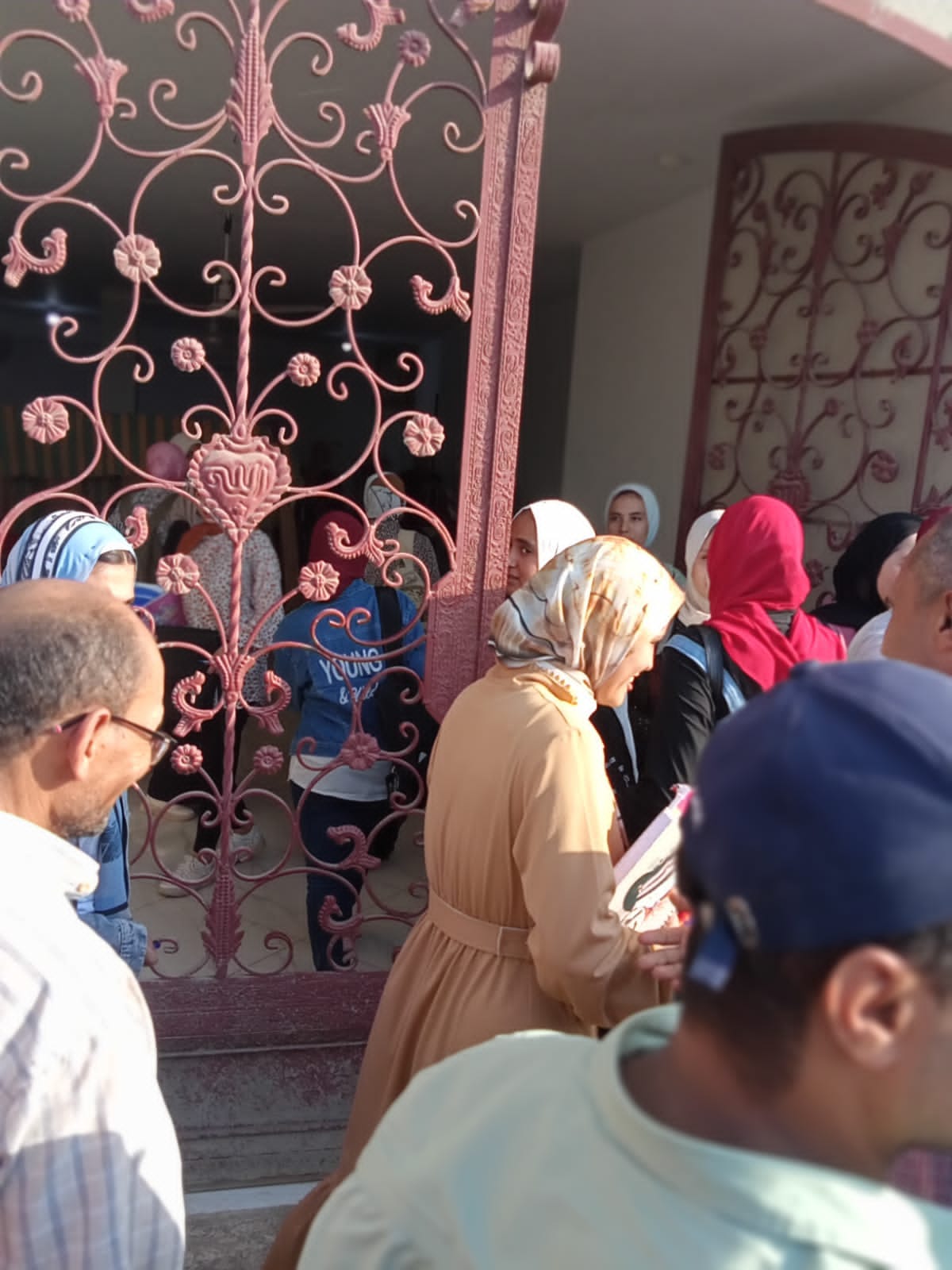 غلق مراكز دروس خصوصية مخالفة بالشرقية