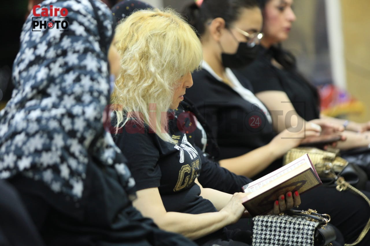 عزاء الفنانة رجاء حسين (4)