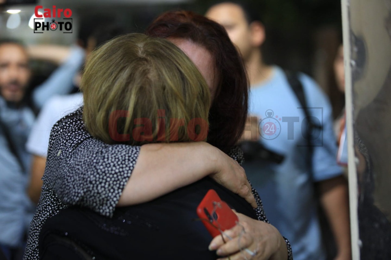 عزاء الفنانة رجاء حسين (25)