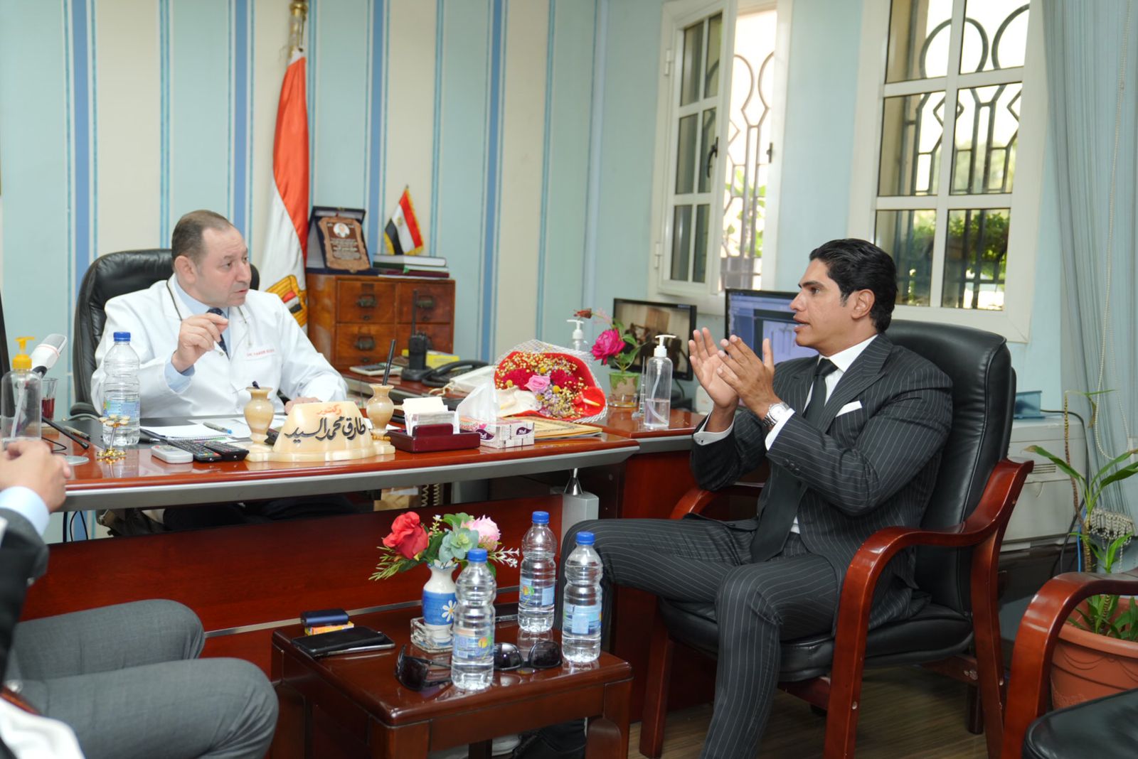 زيارة الوفد لمستشفى العجوزة (8)