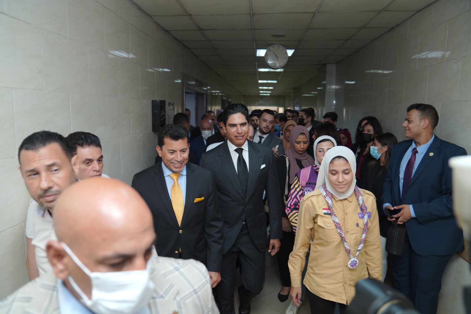 زيارة الوفد لمستشفى العجوزة (13)