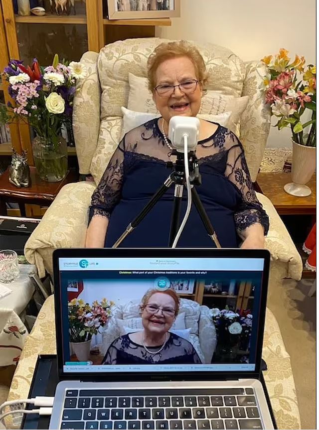 بريطانية تتحدث مع أقاربها أثناء جنازتها.. وقريباً: تقنية تعيد الموتى إلى الحياة في المملكة! 