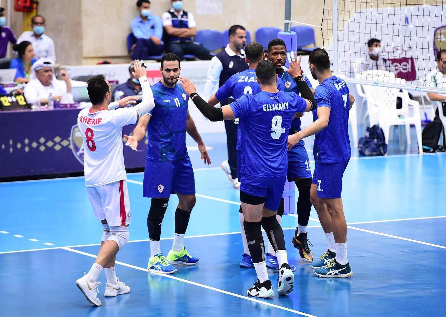 الزمالك والعربي الكويتي - كرة طائرة (1)