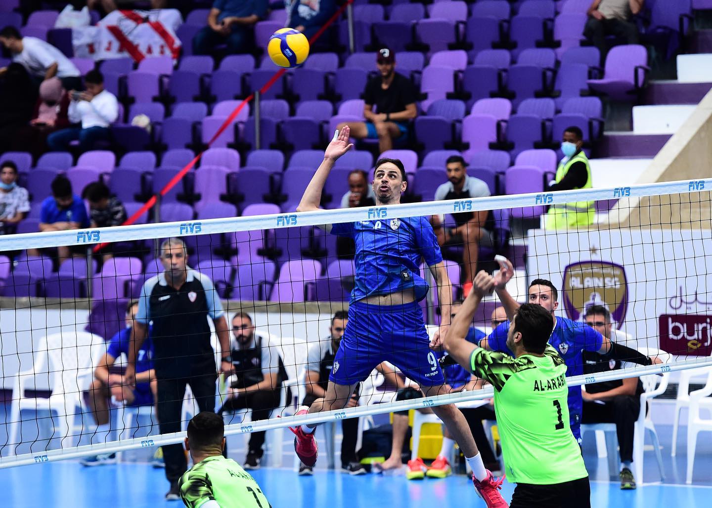 الزمالك والعربي الكويتي - كرة طائرة (9)