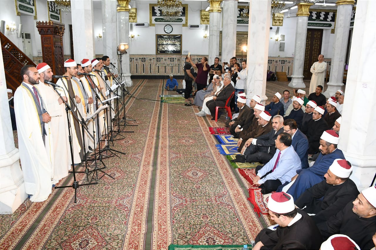 أمسية من مسجد السيدة نفيسة