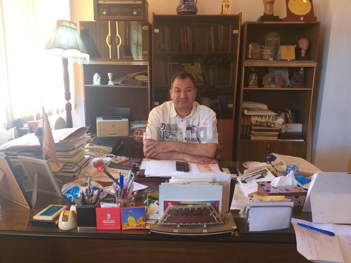 رئيس الإدارة المركزية لتسجيل الاثار (3)