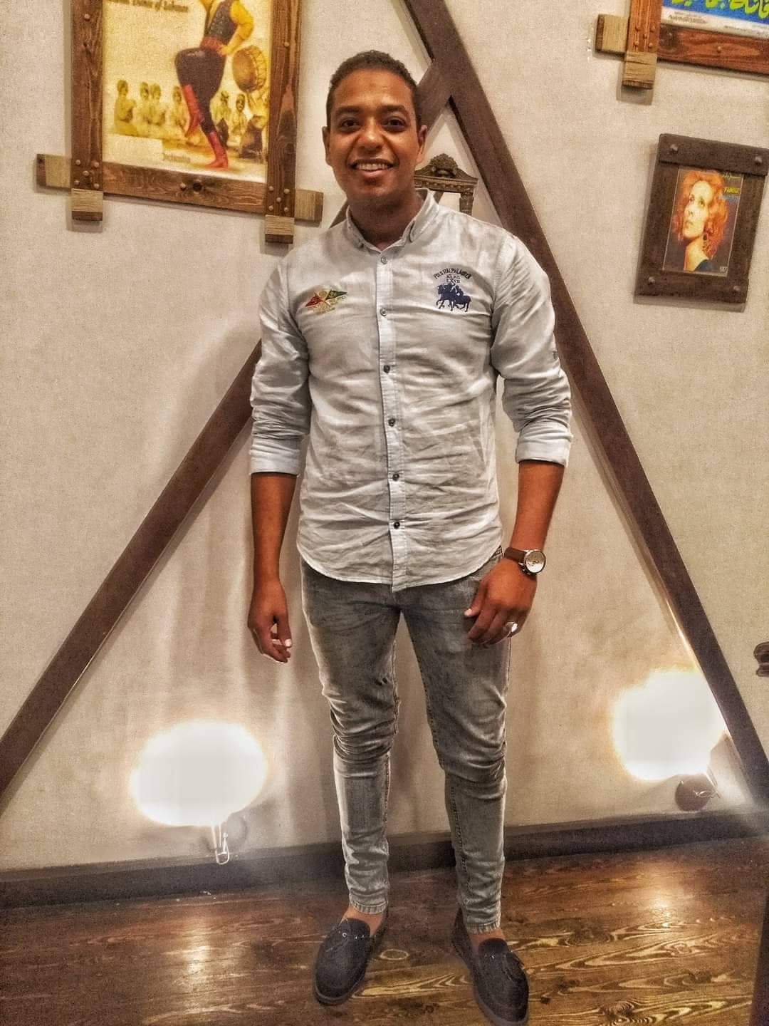 الشاب المتوفى ساجدًا أثناء الصلاة