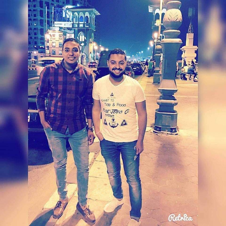 الشاب المتوفى ساجدًا أثناء الصلاة