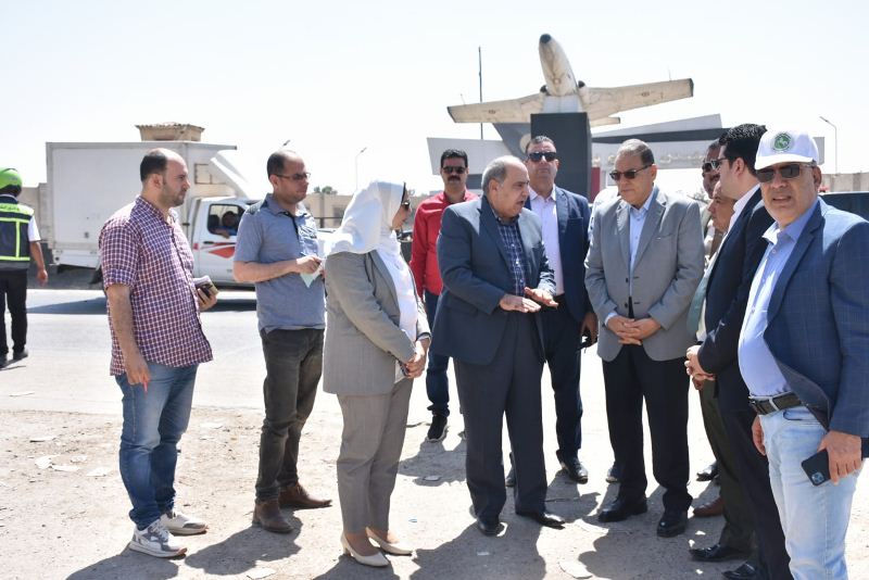 جولة محافظ الشرقية في بلبيس 03