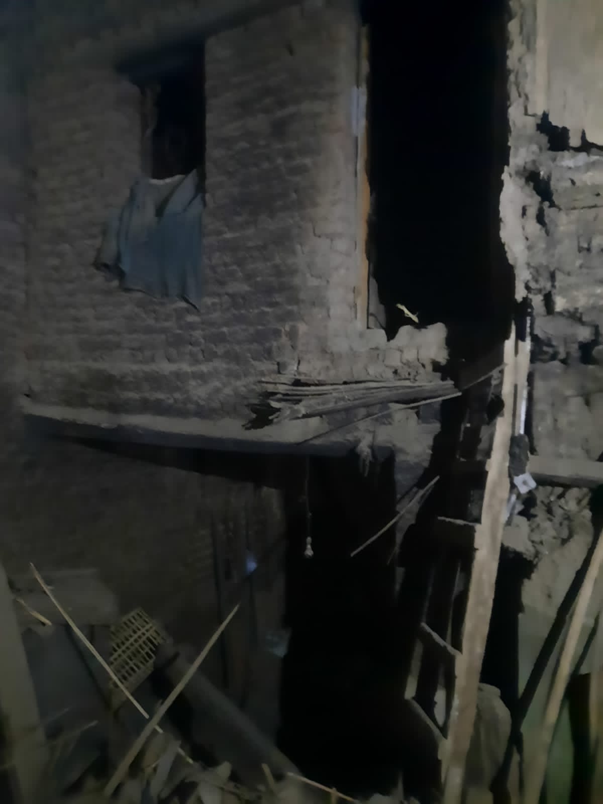 انهيار منزل بقرية مسارة في أسيوط