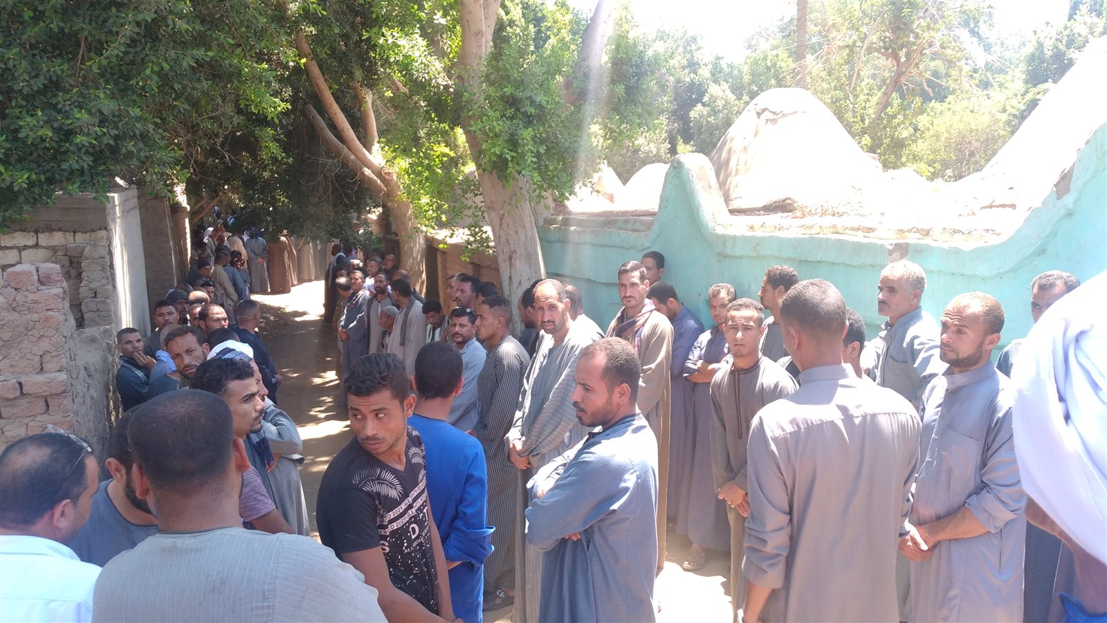 تشييع جثامين ضحايا حادث انهيار حائط منزل بأسيوط- تصوير إيمان سمير 