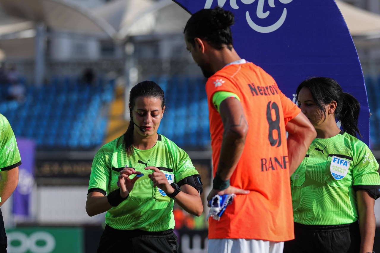 شاهندا مغربي - فاركو وسموحة (3)