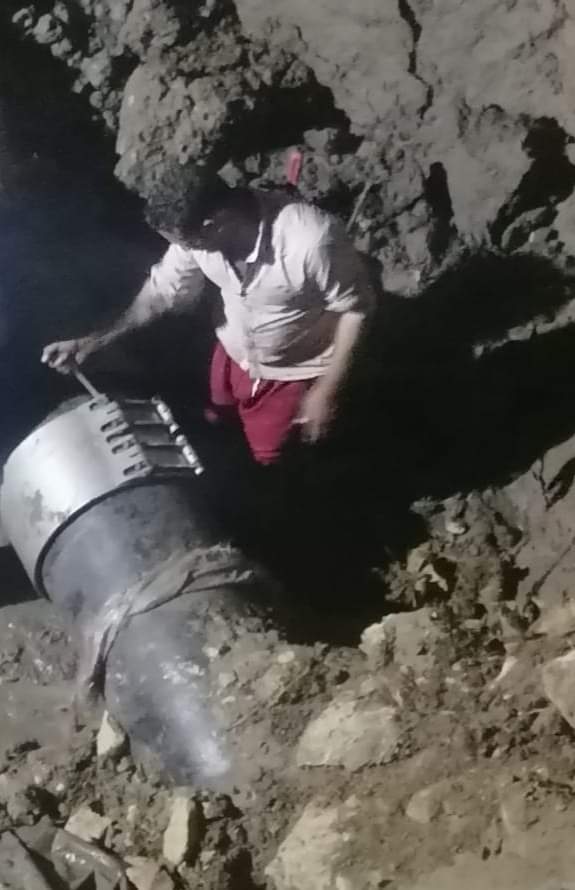 أعمال إصلاح خط مياه الشرب بالفيوم 