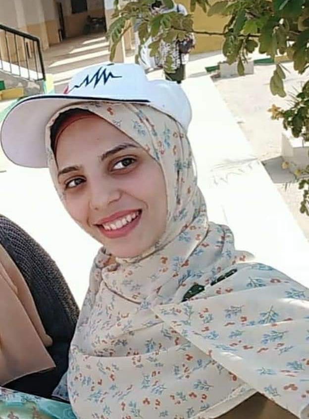 الطالبة المتوفاة