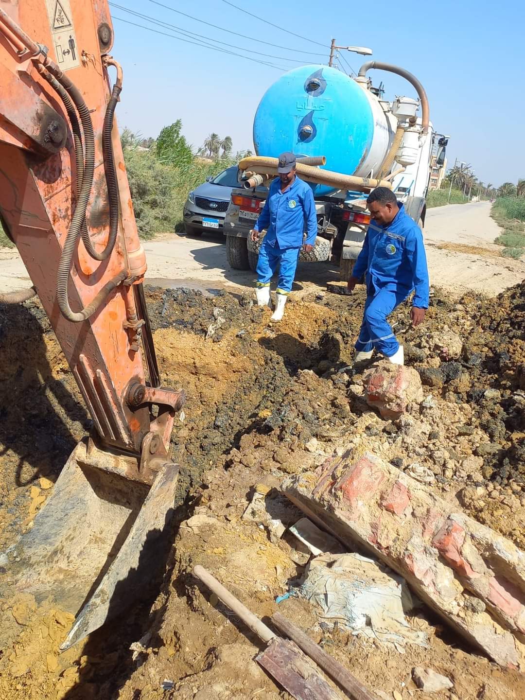 إصلاح خط مياه بالفيوم