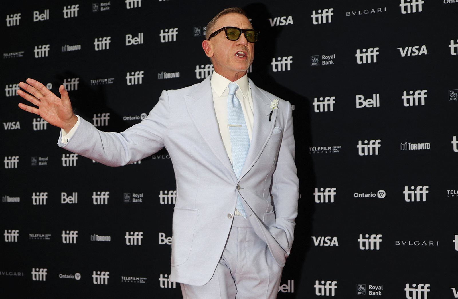 أبطال فيلم Knives Out 2 يخطفون أنظار الحضور في مهرجان تورنتو السيمائي